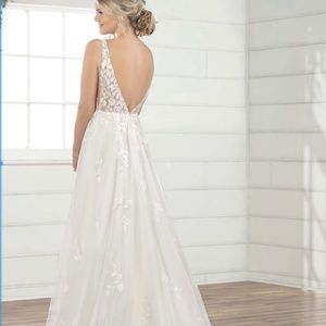 Essence of Australia Style D3293 - Illusion Long Sleeve Floral Blush/Ivory Wedding Gown